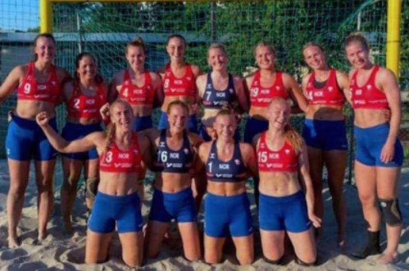 la squadra di beach handball norvegese