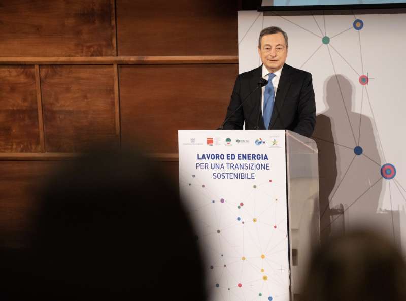 mario draghi all'evento lavoro ed energia per una transizione sostenibile 7