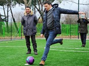 matteo renzi in versione calciatore 4