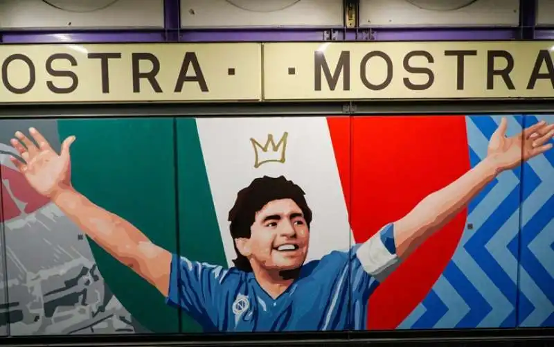 murales maradona napoli 2