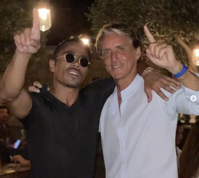 salt bae mancini 