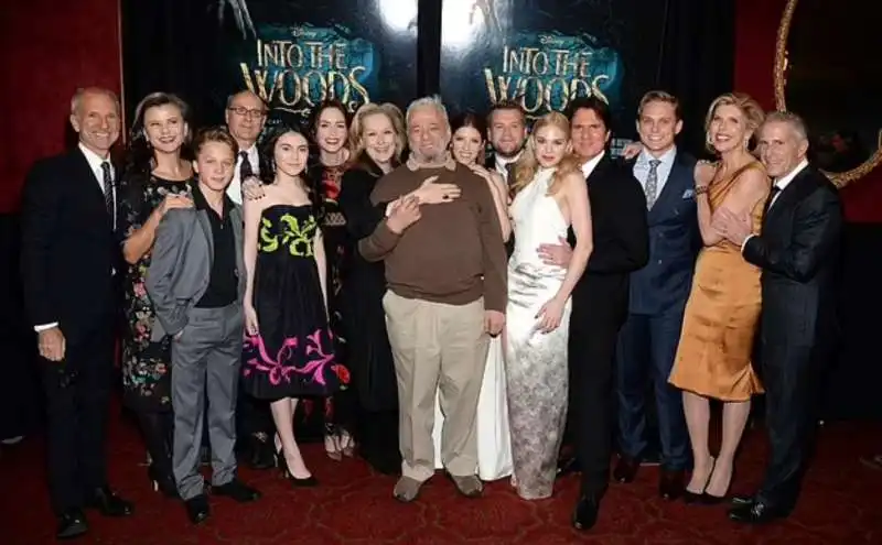 stephen sondheim con il cast di into the woods 