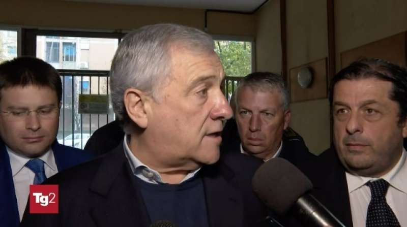 antonio tajani al tg2