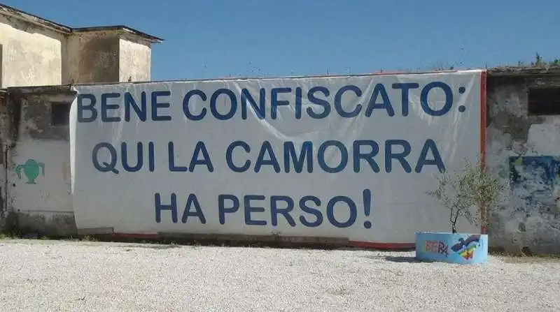 beni confiscati alla camorra