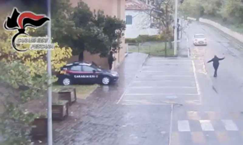 carabinieri sventano rapina a pescara 3