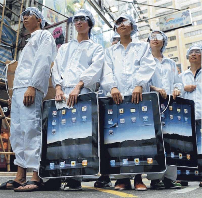 CINA - PROTESTE ALLA FOXCONN