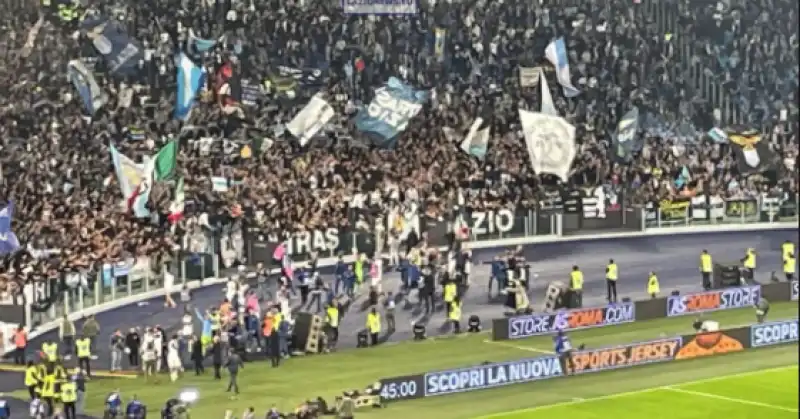 CURVA NORD FESTEGGIAMENTI LAZIO