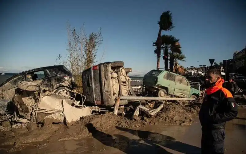 frana a casamicciola terme   ischia   14