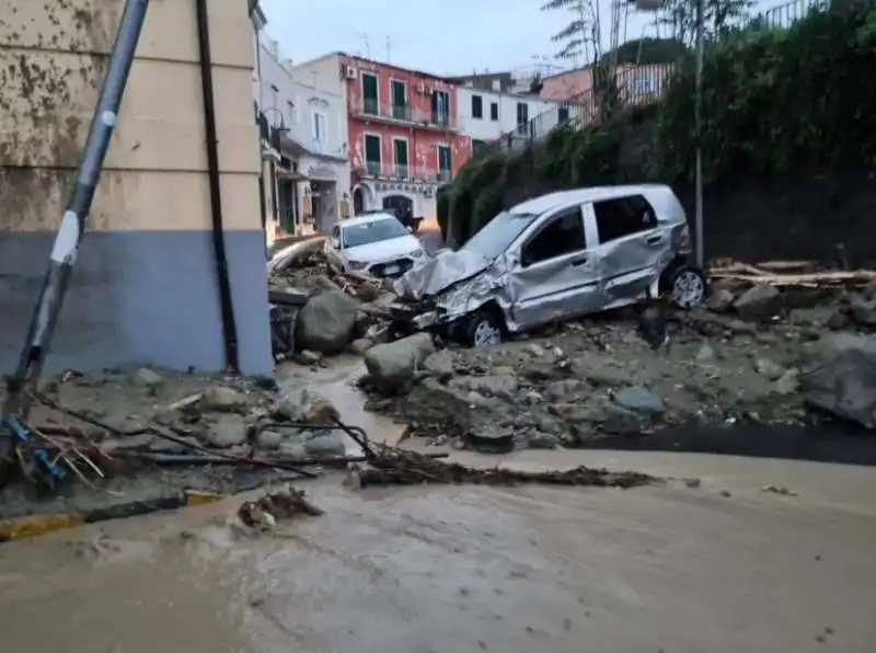 frana a casamicciola terme   ischia   6