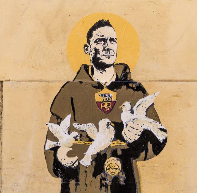 francesco totti murale by tvboy 3