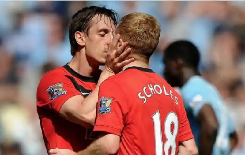 gary neville scholes