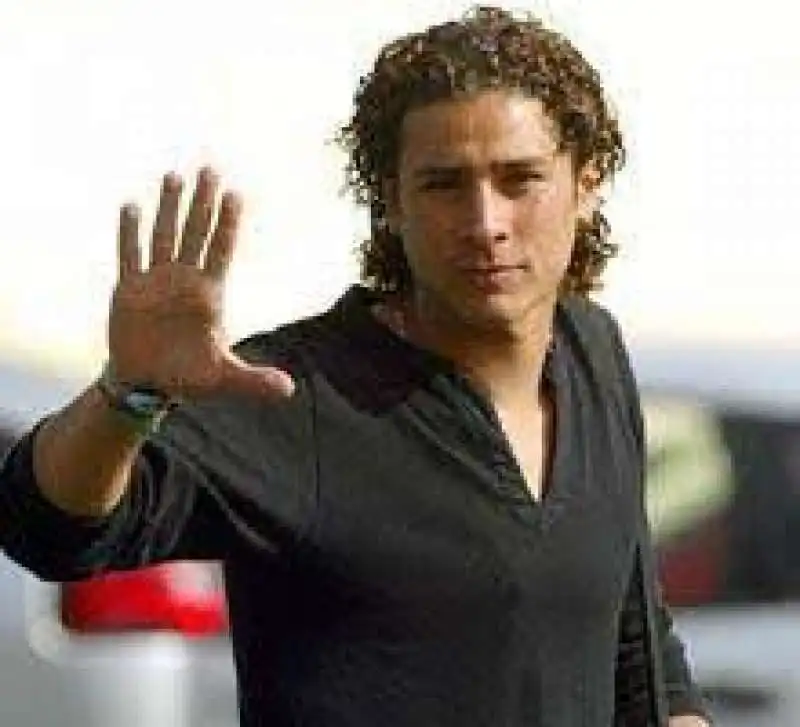 guillermo ochoa 9