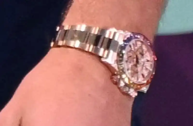 harry kane con il rolex arcobaleno 