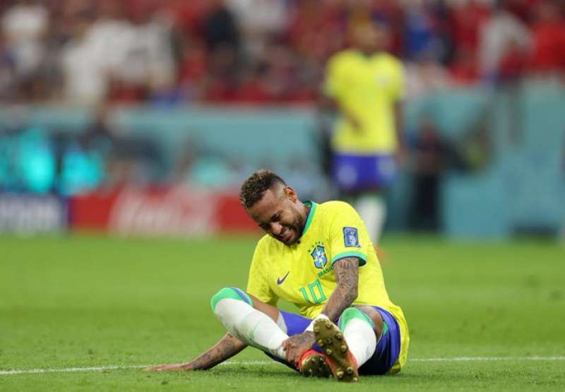 infortunio neymar