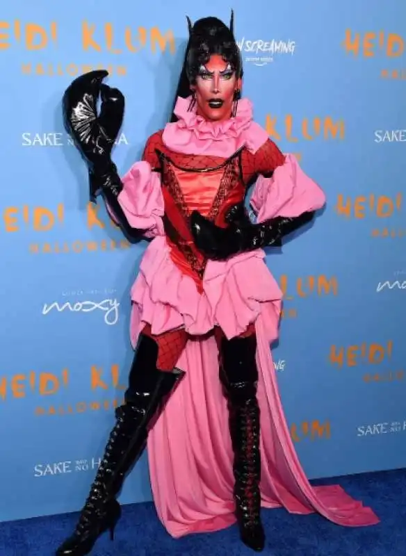 janisha jones    heidi klum halloween party 2022