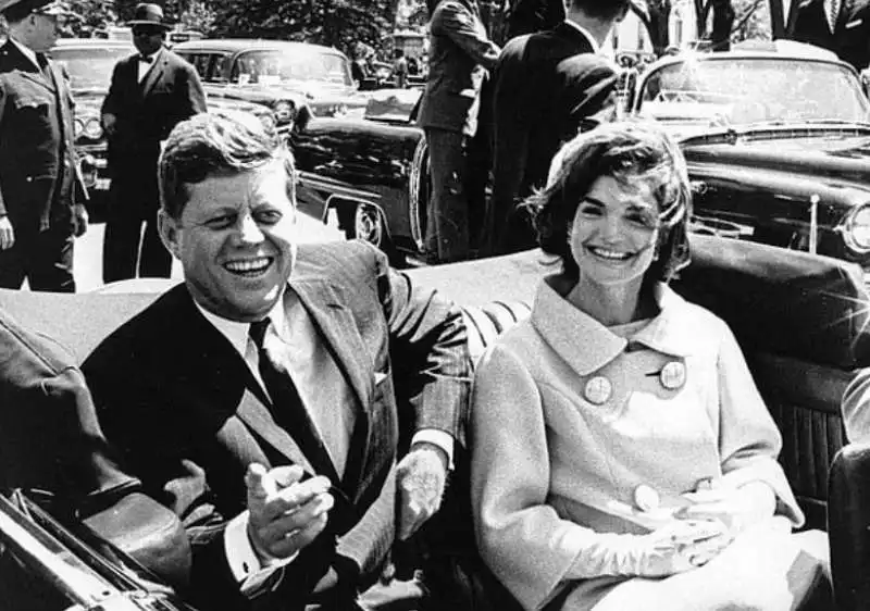 john f kennedy e jacqueline  1