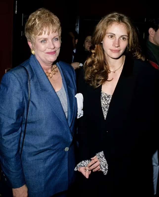 julia roberts con la madre, betty lou bredemos