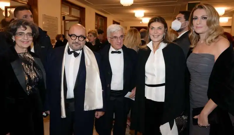 marina valensise  gennaro sangiuliano  luigi chiariello con la moglie raffaella e federica corsini  foto di bacco