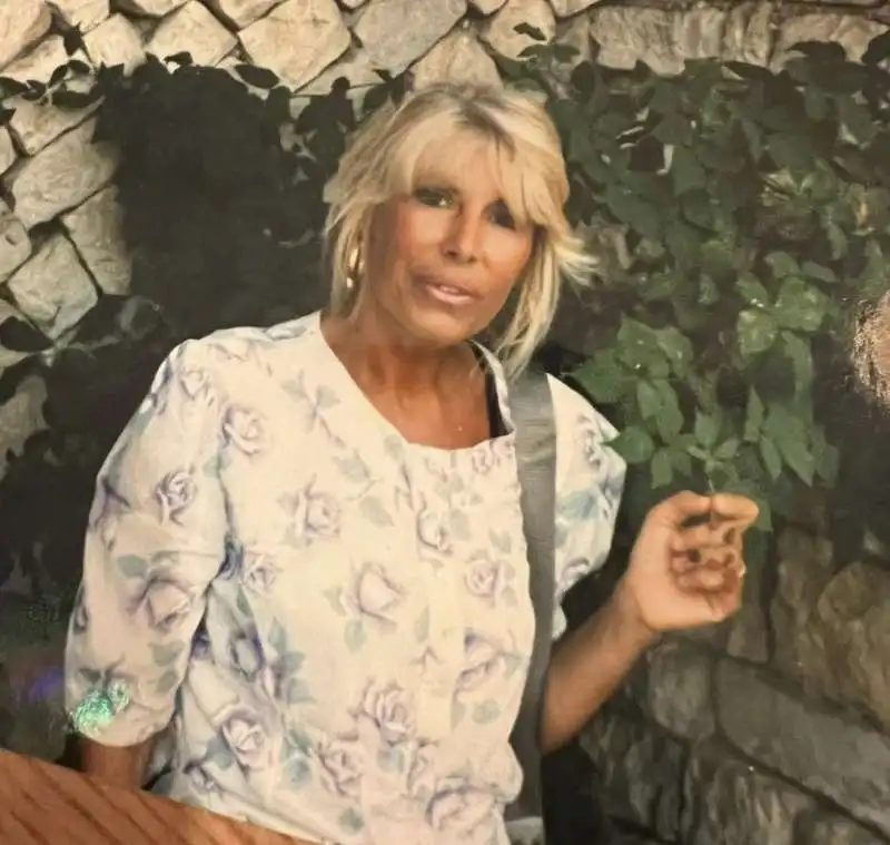 NADIA LA MADRE DI SELVAGGIA LUCARELLI 1