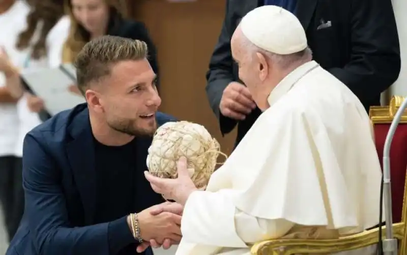 papa francesco ciro immobile