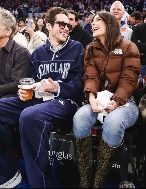 pete davidson e emily ratajkowski  3