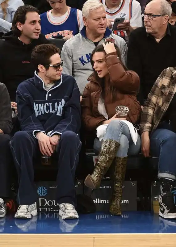 pete davidson e emily ratajkowski madison square garden10