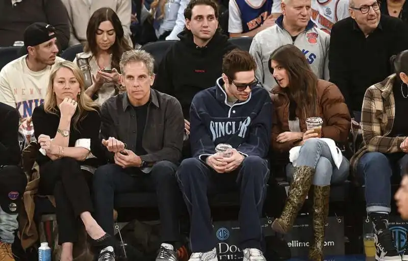 pete davidson e emily ratajkowski madison square garden13