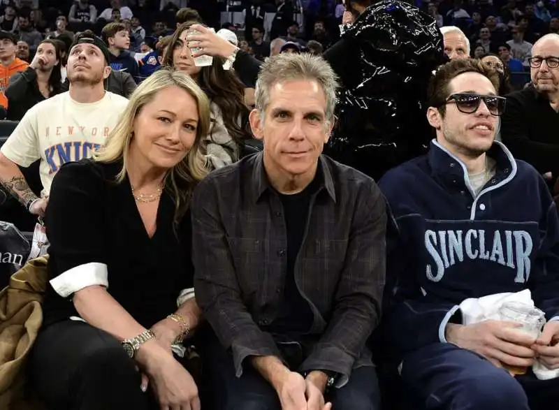 pete davidson e emily ratajkowski madison square garden16