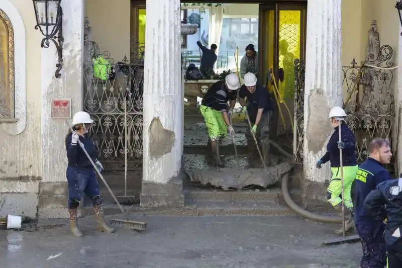 ricerche dei dispersi dopo la frana di casamicciola   70