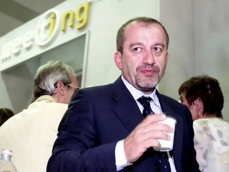 roberto maroni al meeting di cl   2001