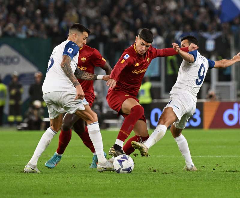 roma vs lazio mezzelani gmt217