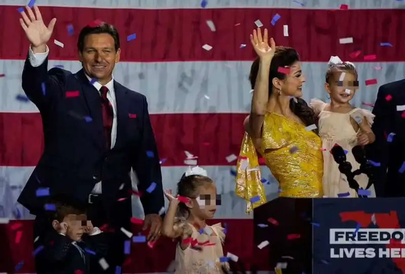 ron desantis e famiglia dopo la vittoria    2