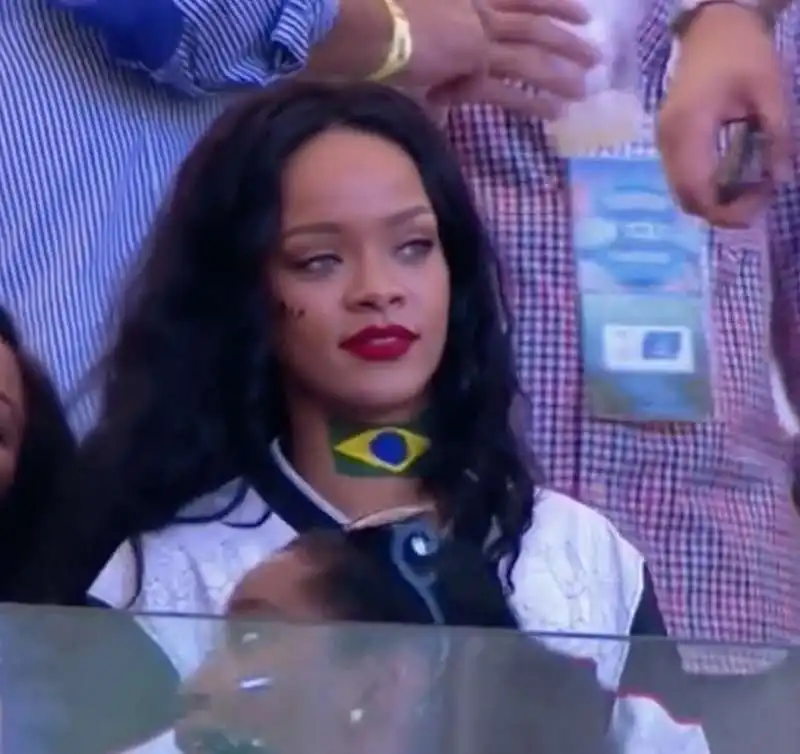 sosia di rihanna ai mondiali3