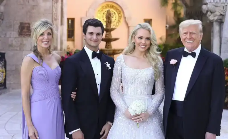 tiffany trump con il suo nuovo marito michael boulos donald trump e maria maples