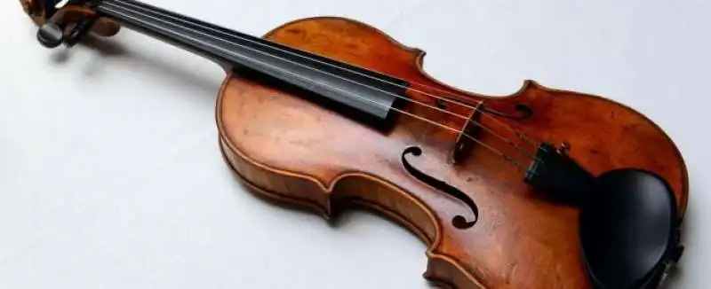 violino stradivari 1