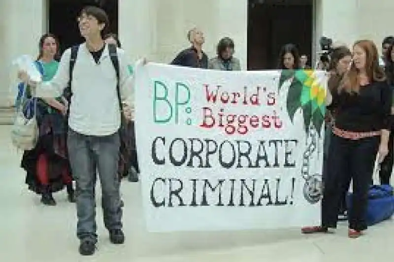 art not oil   proteste contro i finanziamenti di bp ai musei  