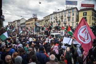 corteo pro palestina a milano 5