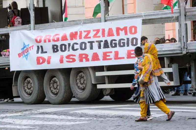 corteo pro palestina a roma   1