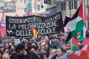 corteo pro palestina a roma 17