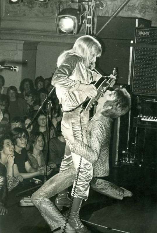 david bowie mick ronson by mick rock 2