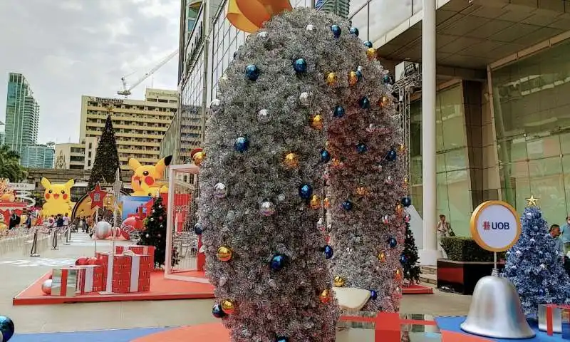 DECORAZIONI NATALIZIE IN CINA 