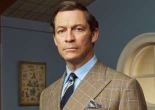 dominic west in the crown 3