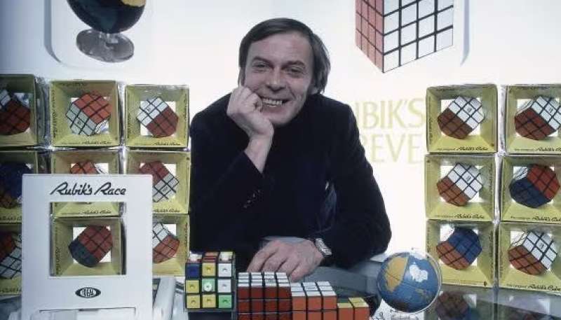 erno rubik 11