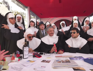 fiorello mahmood omaggio a sister act