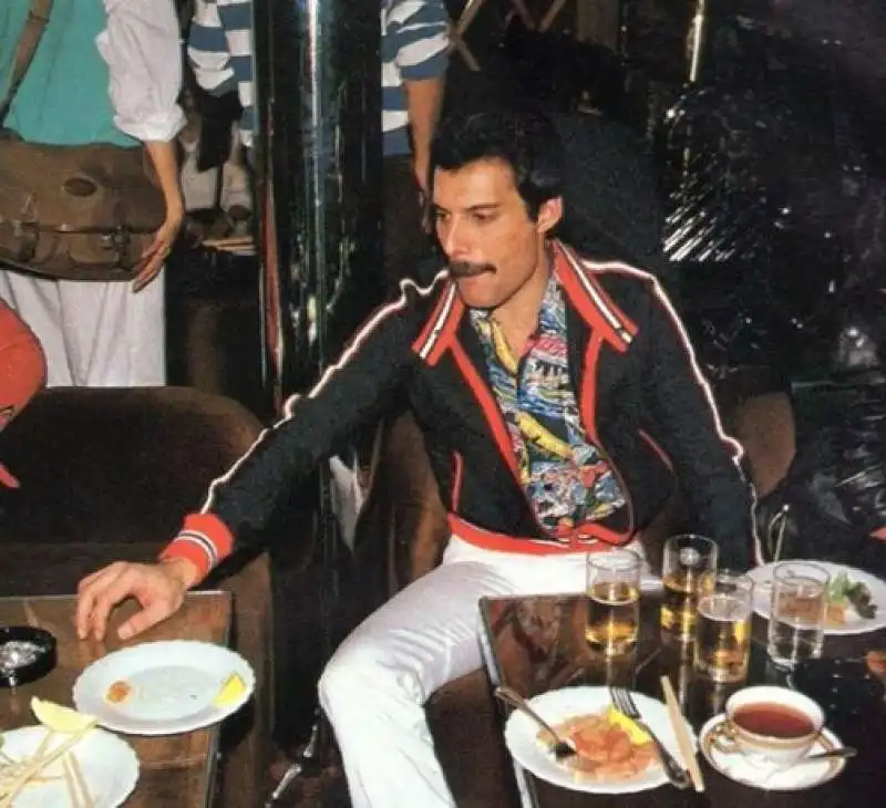 freddie mercury 2