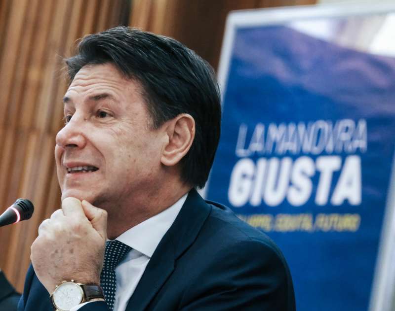 giuseppe conte presenta la contromanovra 2