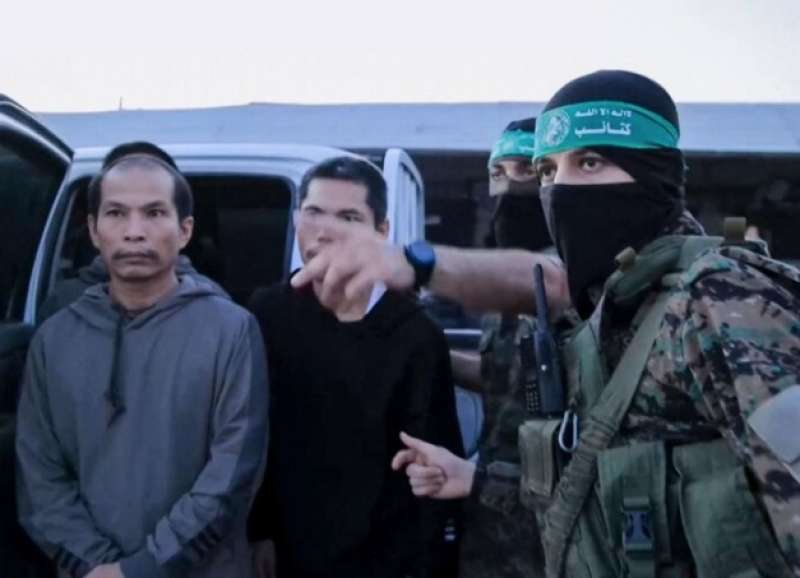 gli ostaggi thailandesi rilasciati da hamas