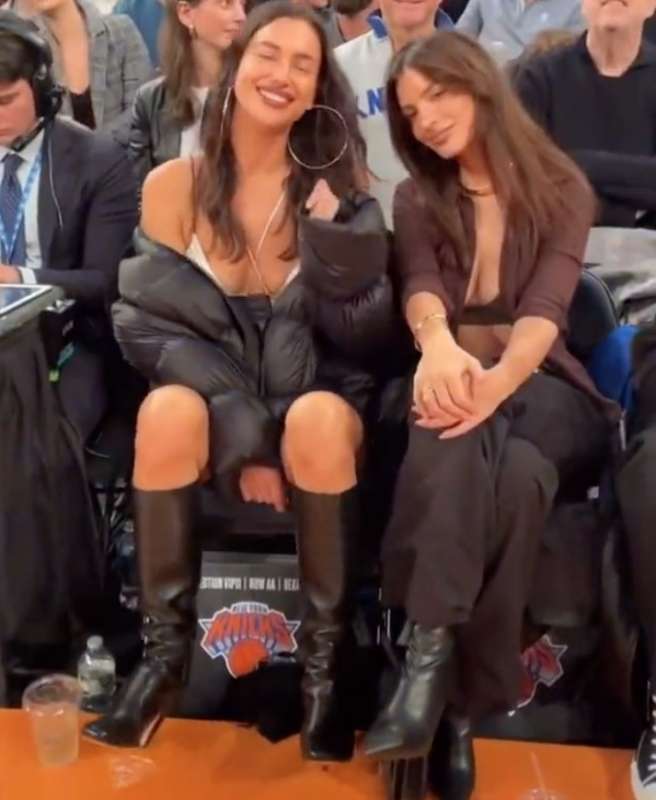 irina shayk e emily ratajkowski alla partita dei new york knicks 4