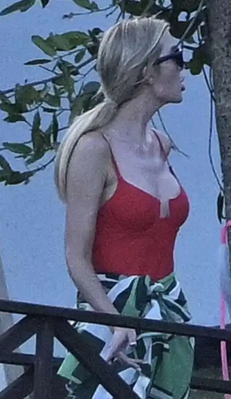 ivanka trump in costume a indian creek   14