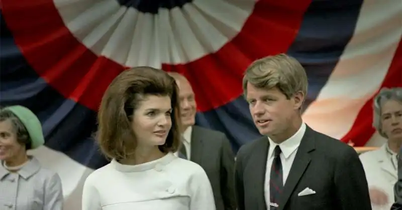 jackie kennedy e bob kennedy 1964